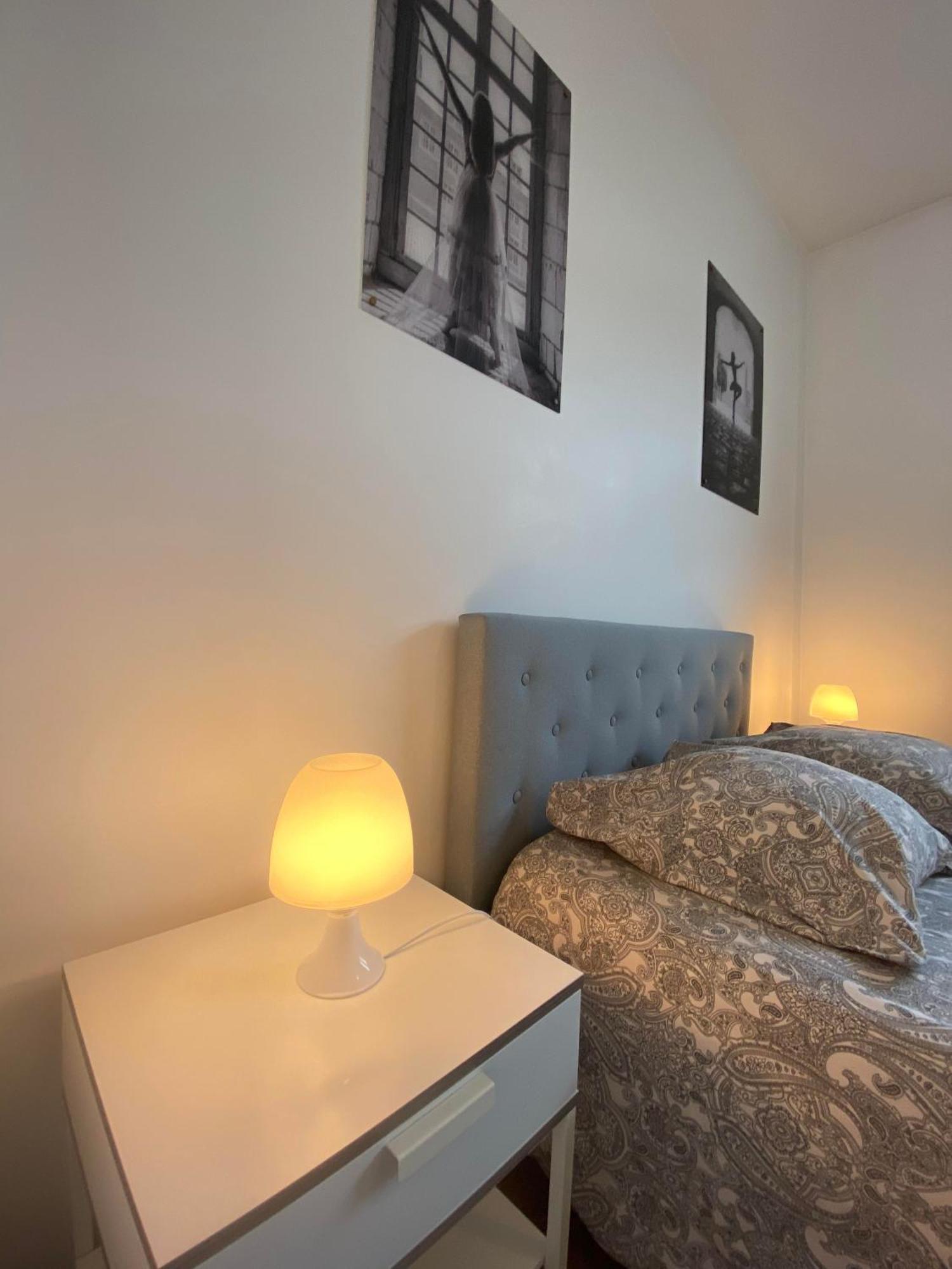 Le Carnot Appartement Avec 2 Chambres Separes Et Parking Privatif Et Securise Arras Exterior foto
